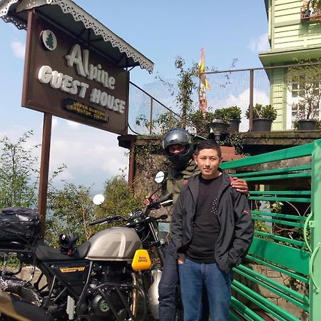 Alpine Guest House Gangtok Exterior photo