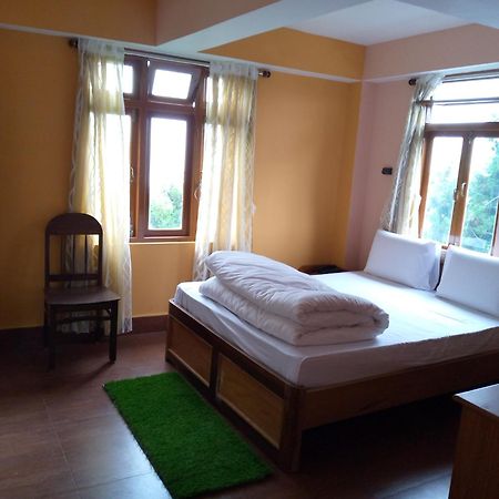 Alpine Guest House Gangtok Exterior photo